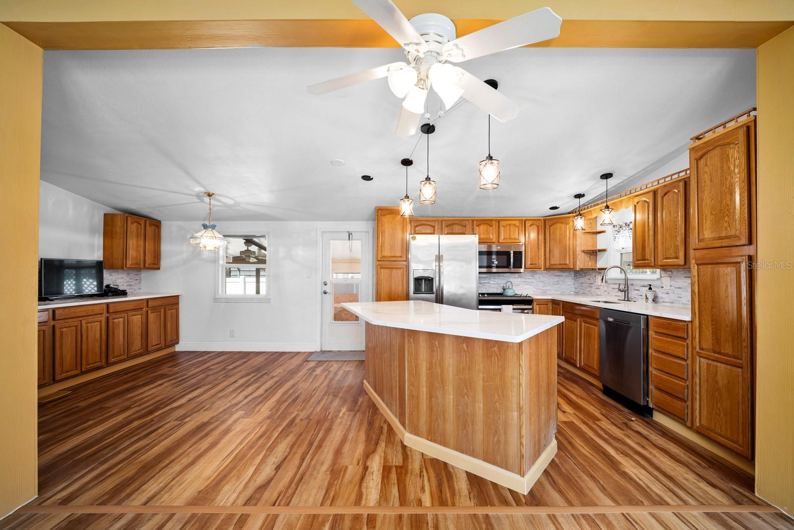 9128 OTTER PASS