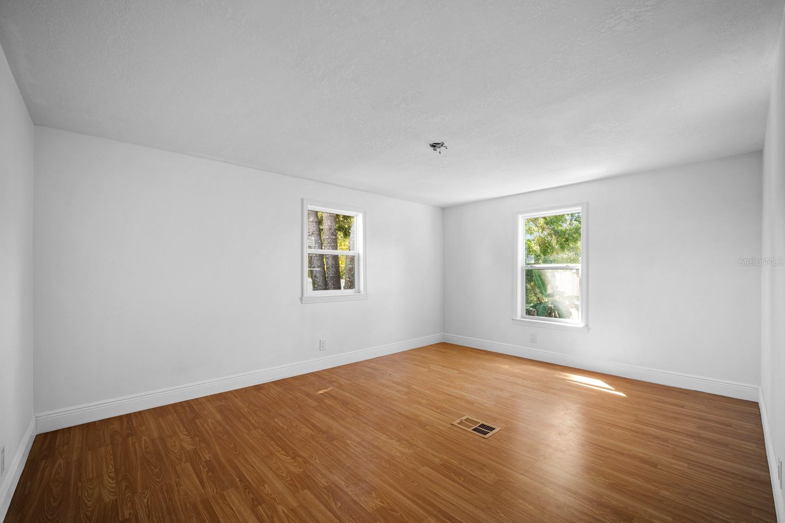 9128 OTTER PASS