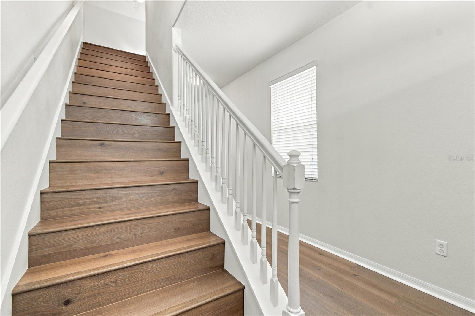 18928 HAMPSTEAD HEATH CT