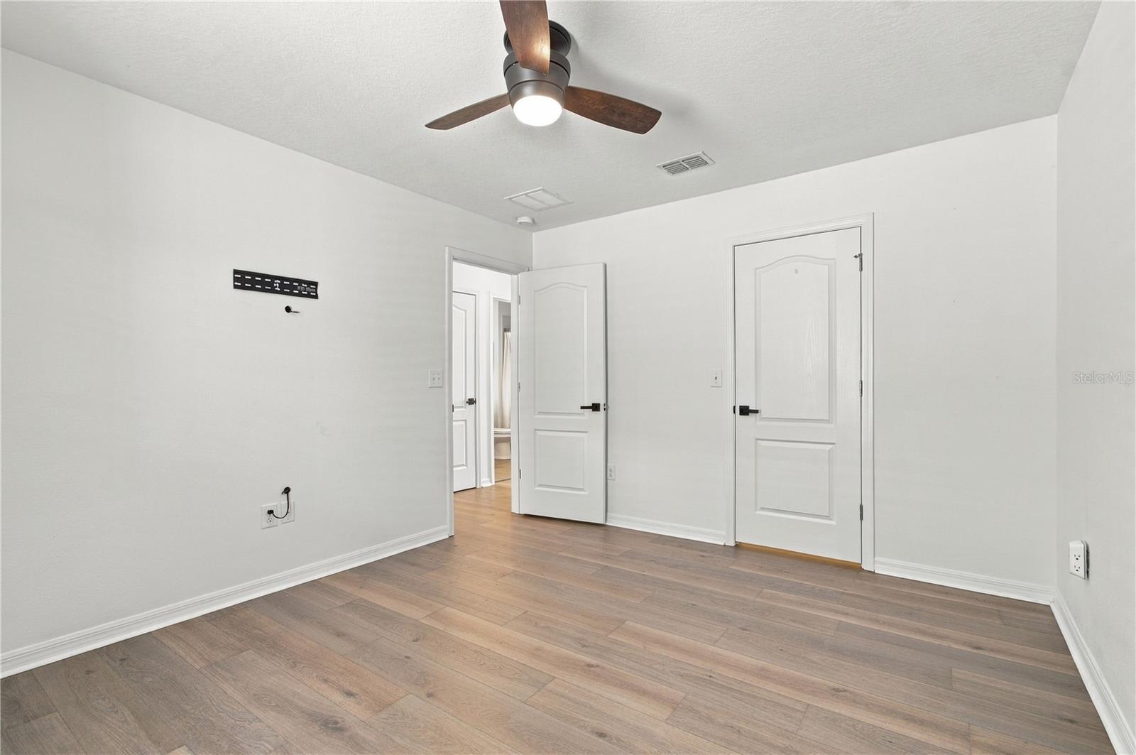 18928 HAMPSTEAD HEATH CT