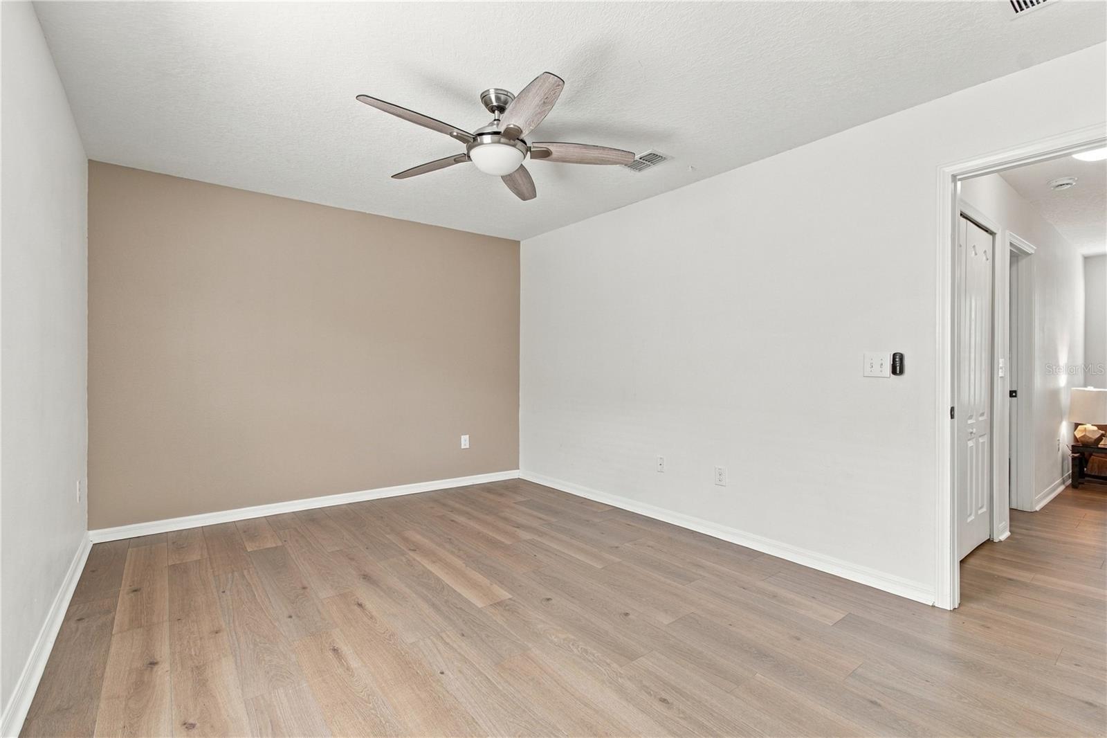18928 HAMPSTEAD HEATH CT
