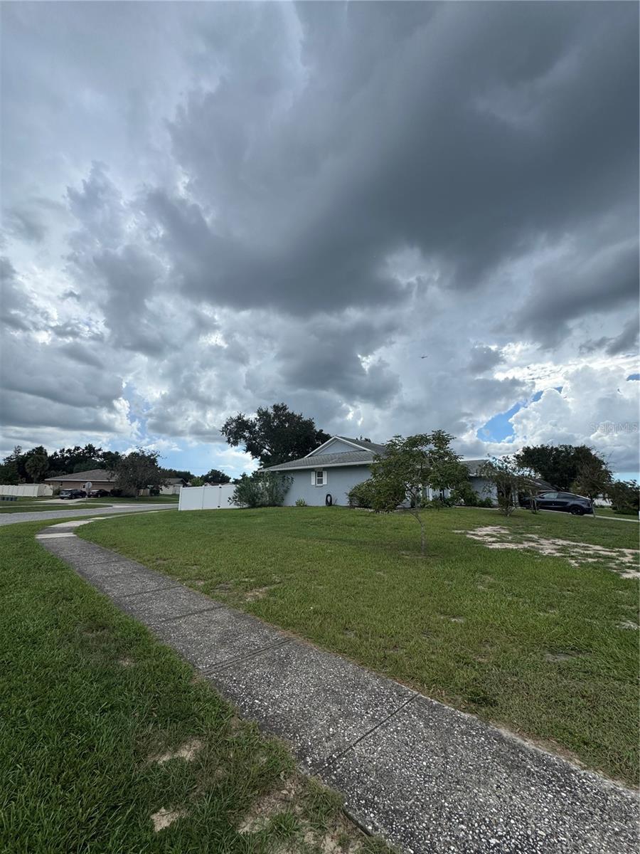 1818 ORANGE HILL DR