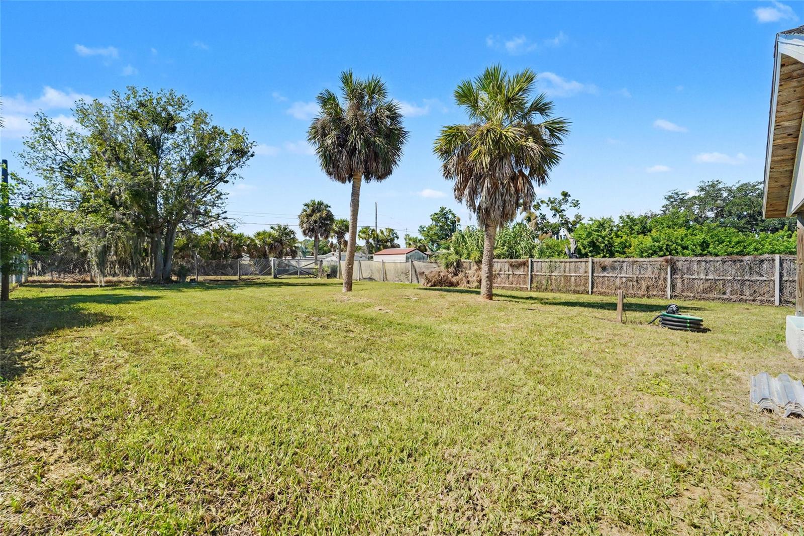 6706 SANDRA DR