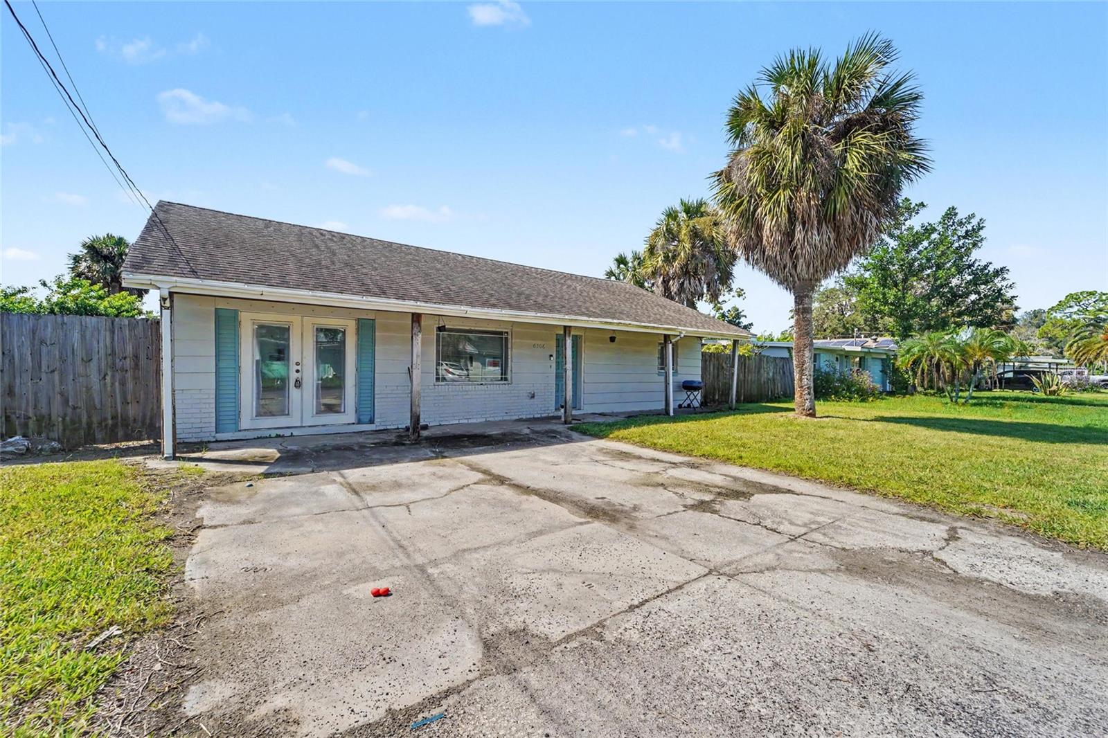 6706 SANDRA DR