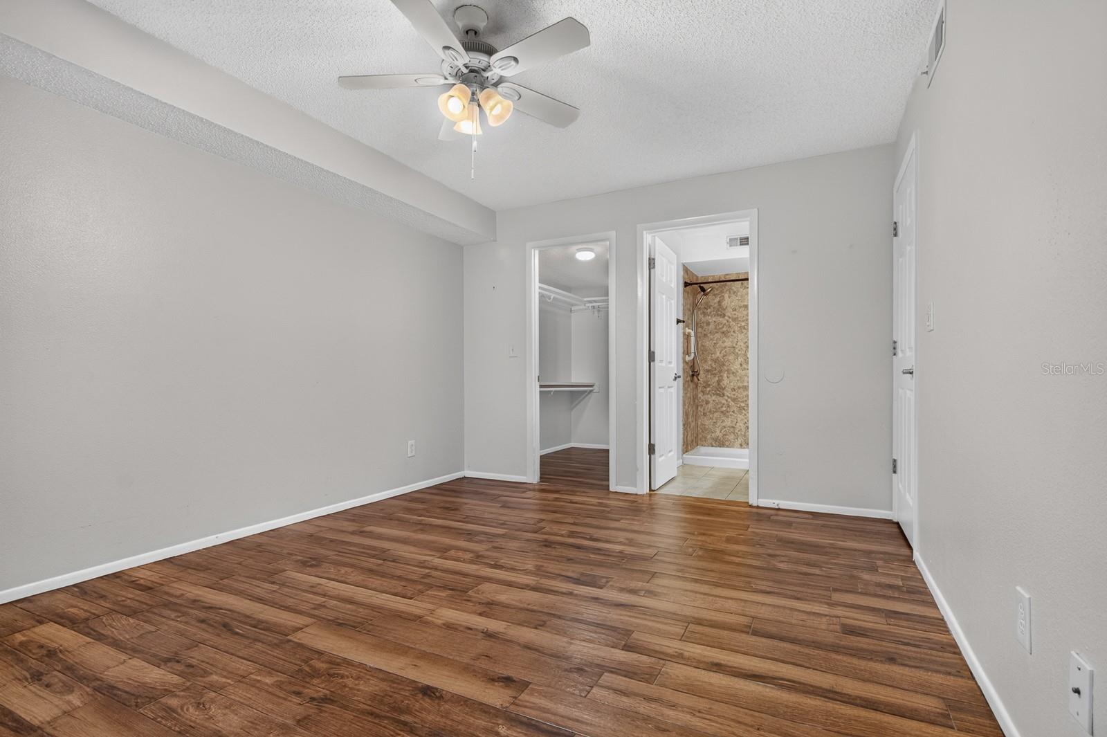2998 BONAVENTURE CIR #104