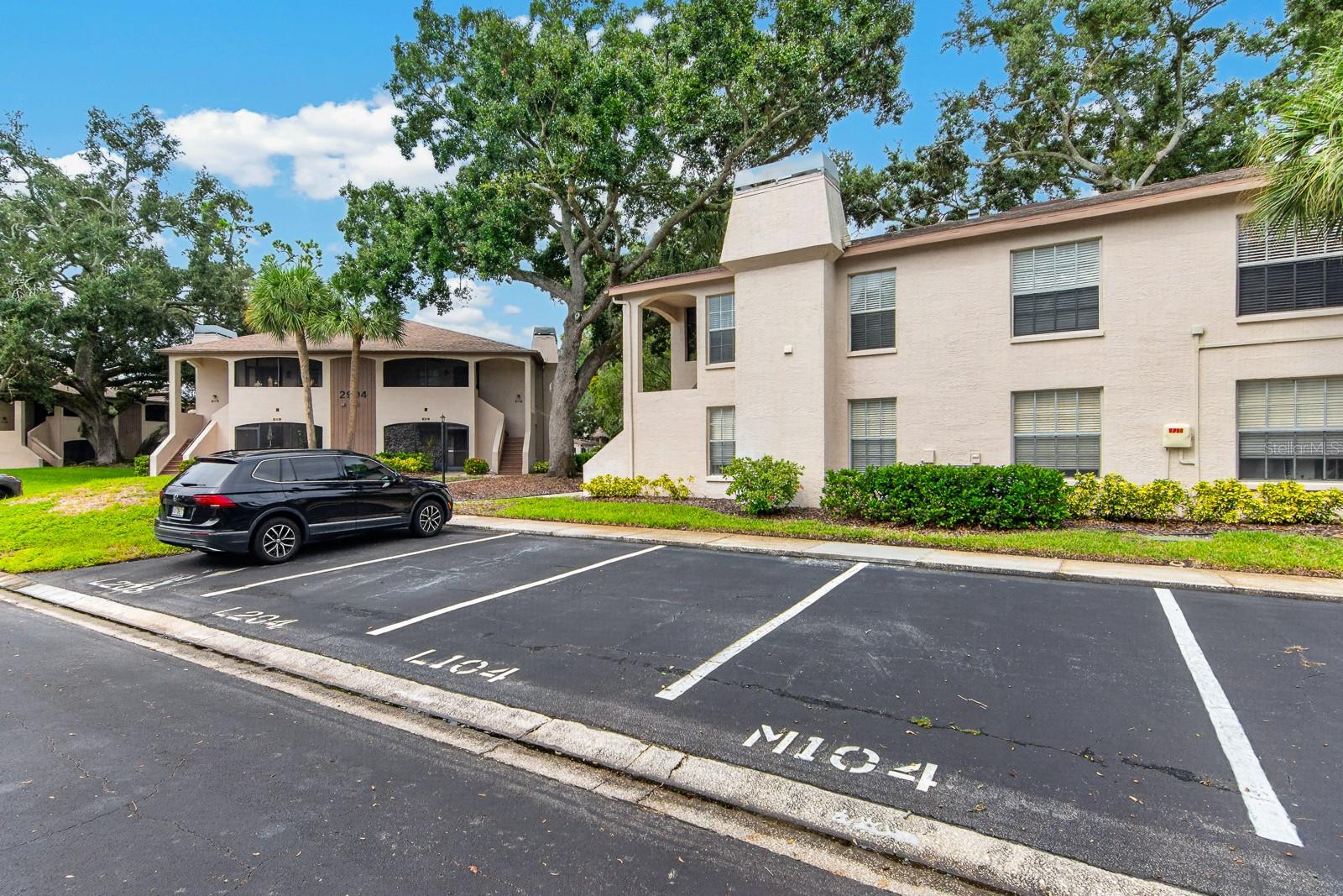 2998 BONAVENTURE CIR #104