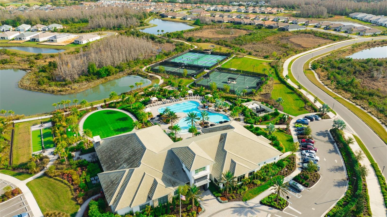 4270 CAIROLI CT