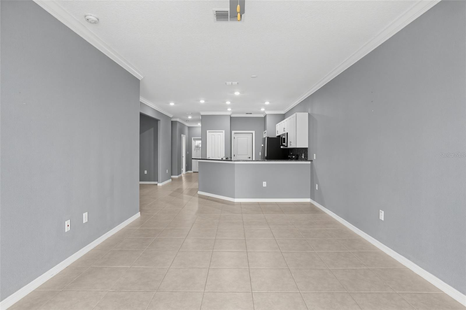 6743 RIPPLE POND LOOP