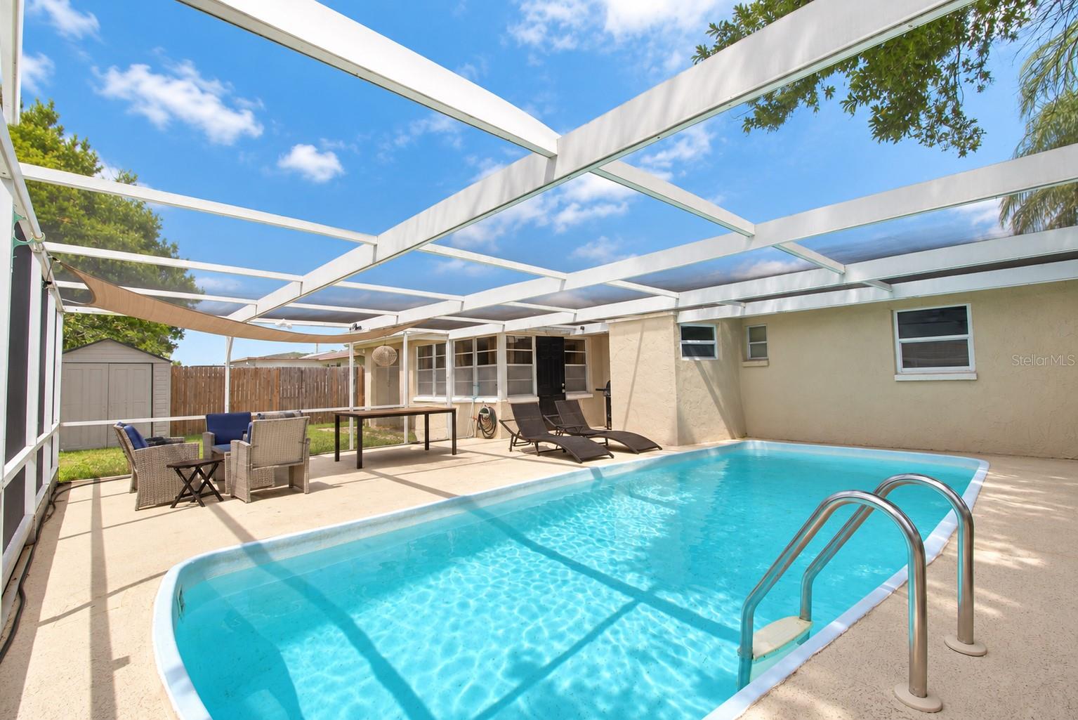 7310 IVANHOE DR