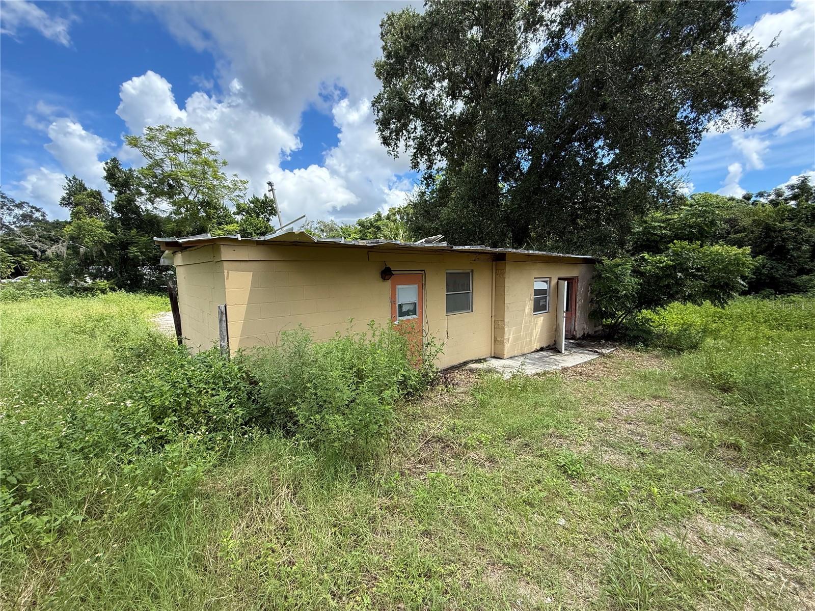 15308 BANJO DR