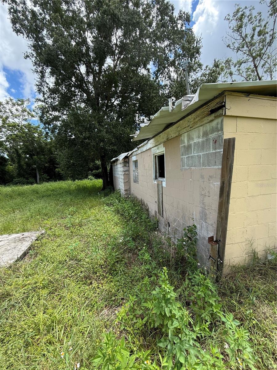 15308 BANJO DR