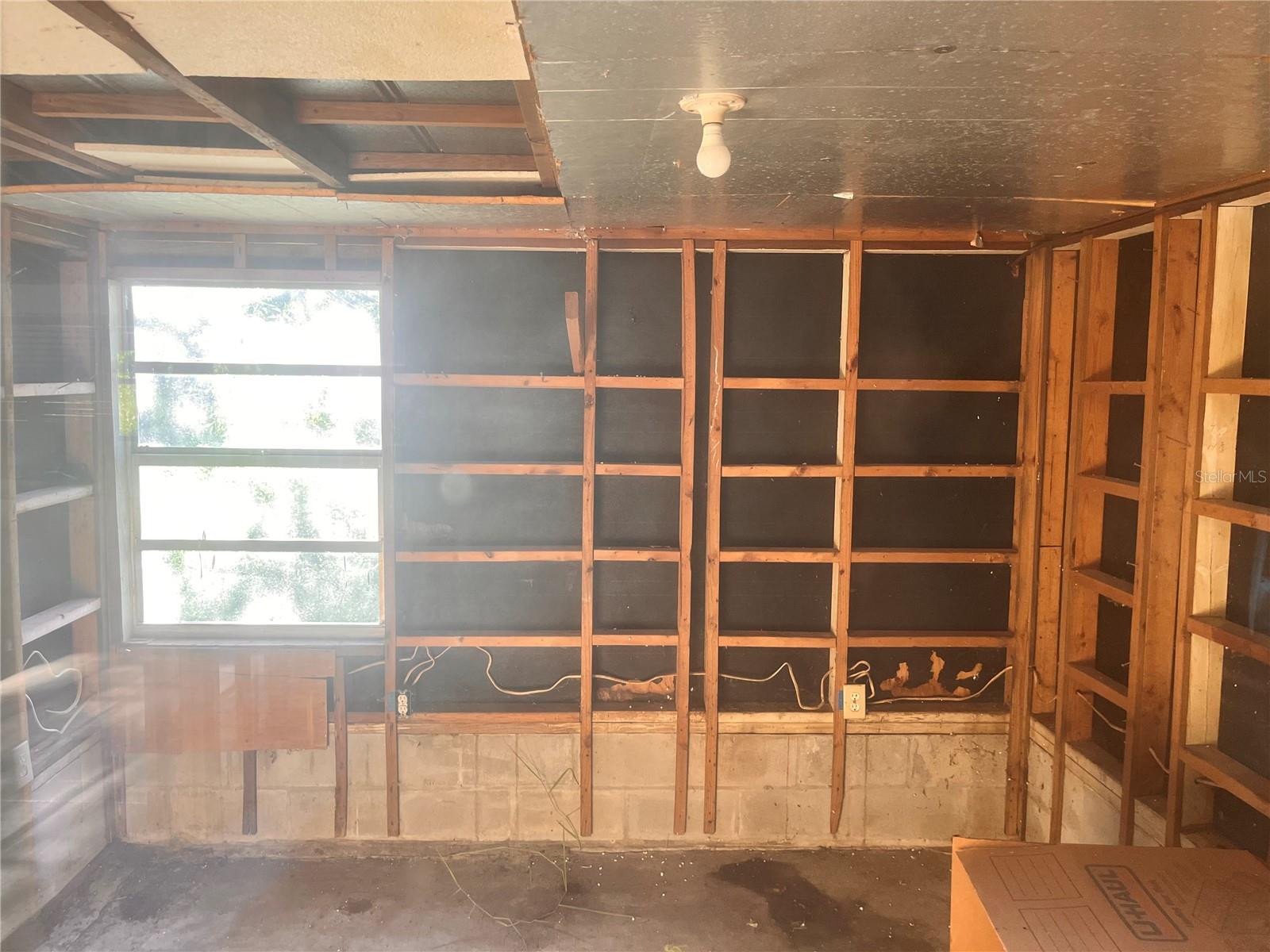 15308 BANJO DR