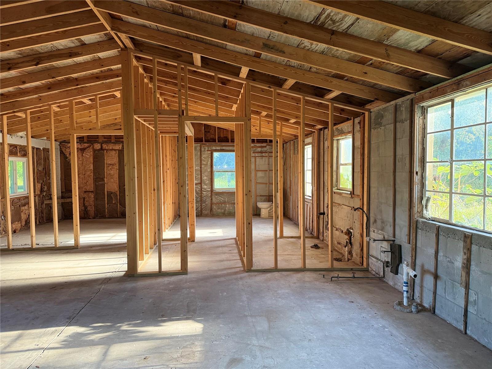 15308 BANJO DR