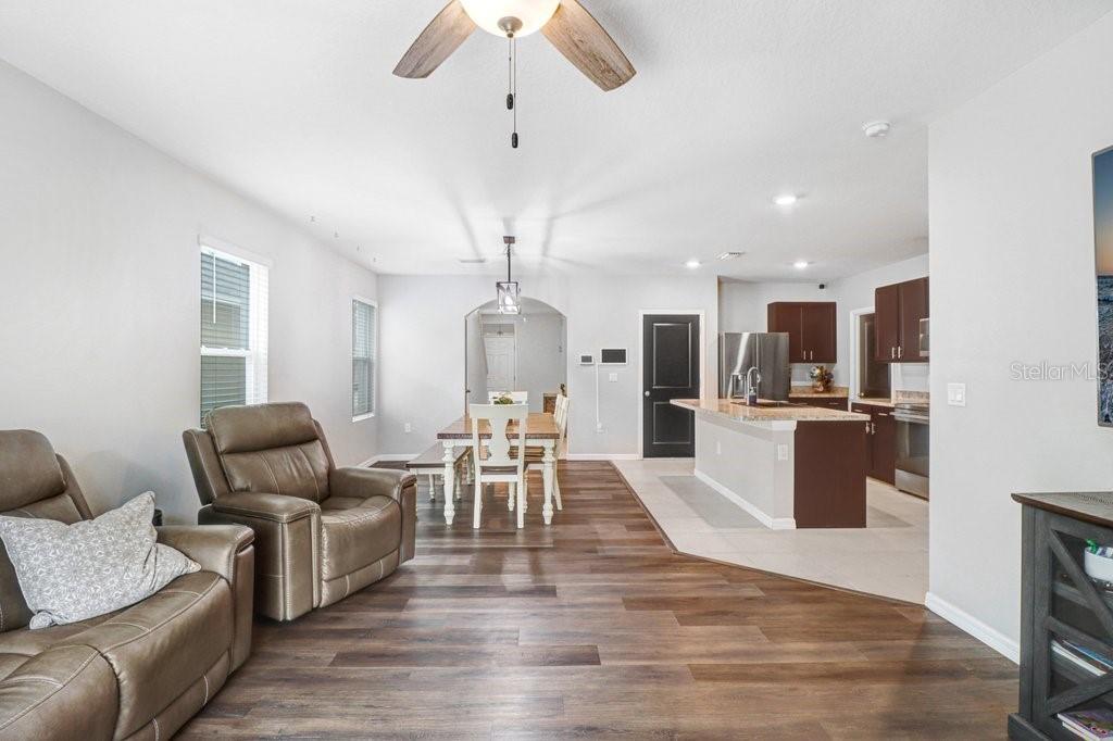 10149 GEESE TRAIL CIR