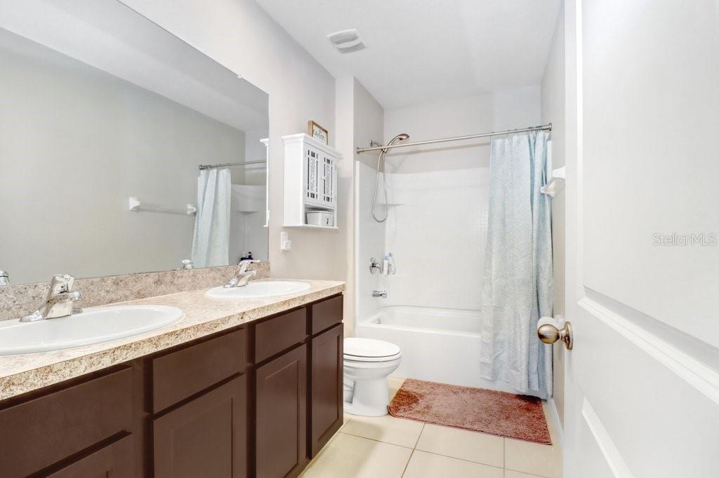 10149 GEESE TRAIL CIR