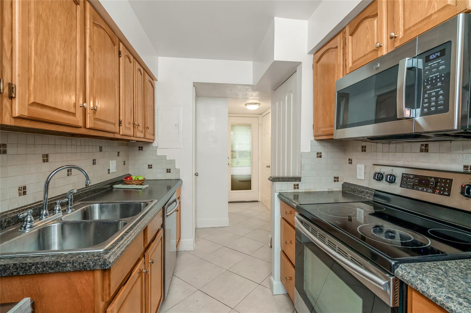501 E BAY DR #702