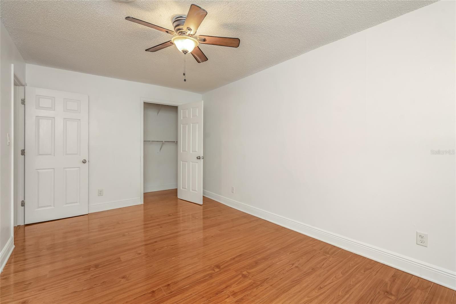 501 E BAY DR #702