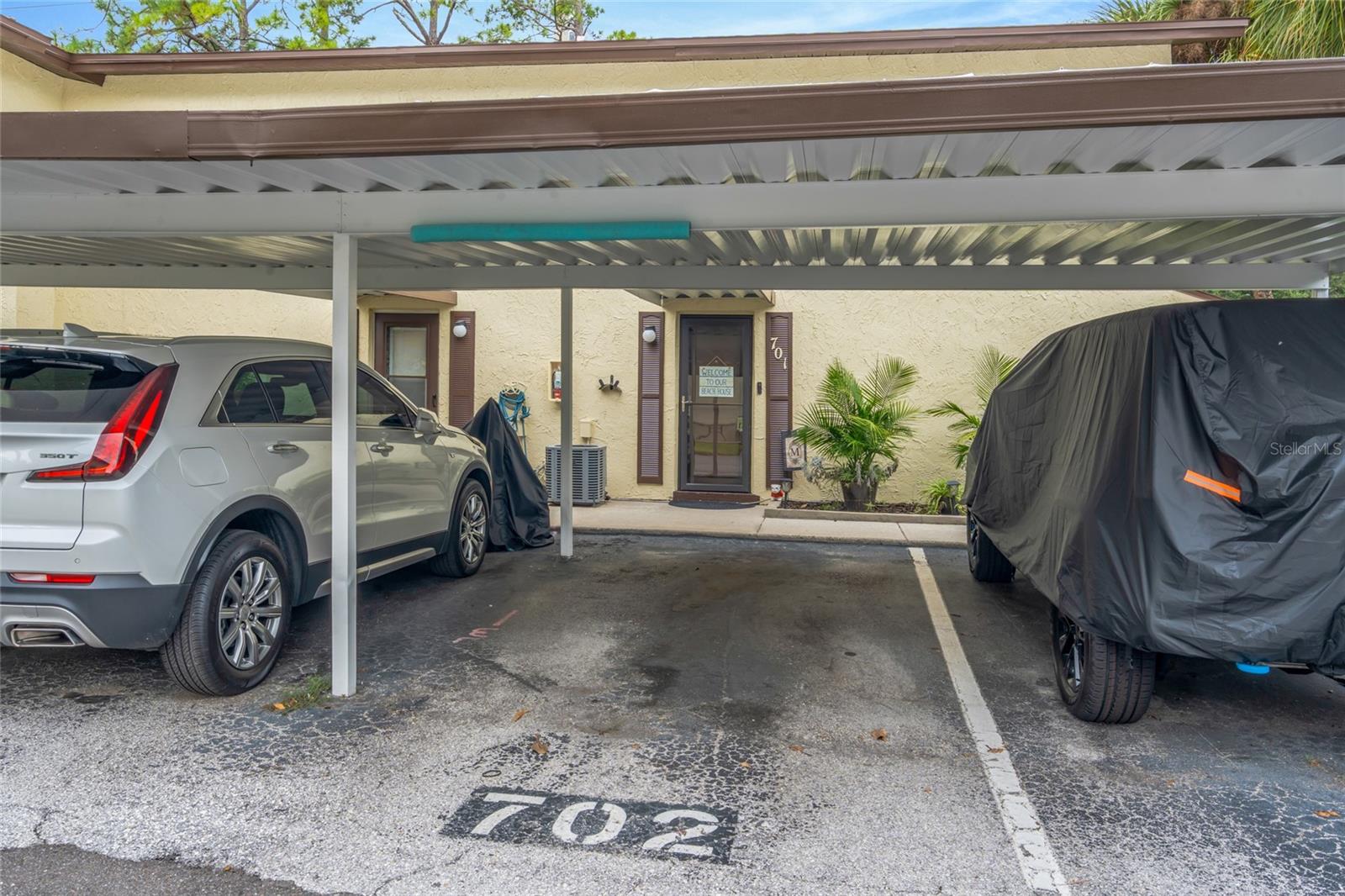 501 E BAY DR #702