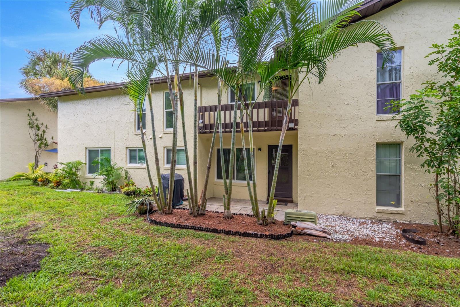501 E BAY DR #702