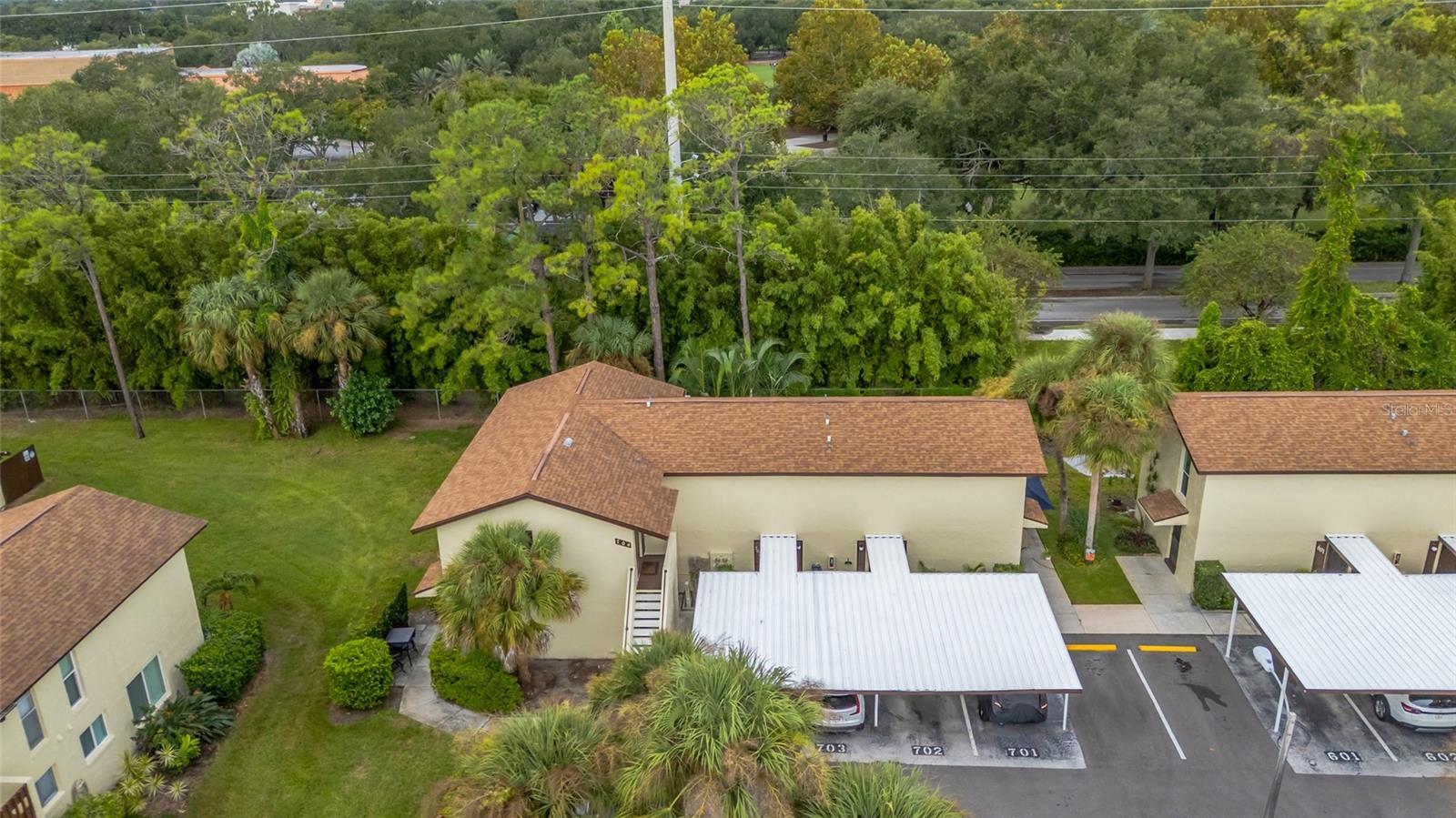501 E BAY DR #702