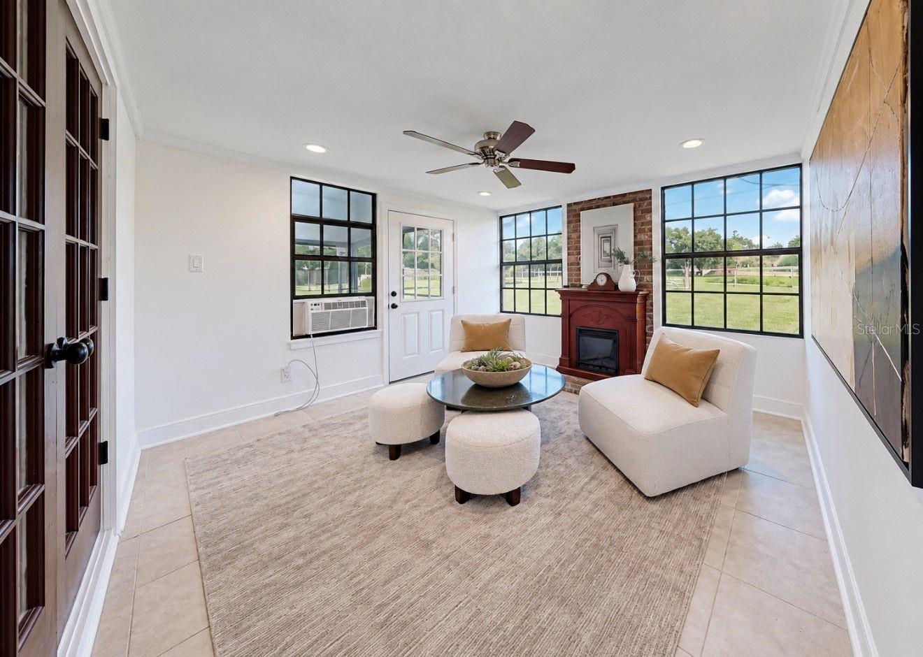 2818 SPRINGDELL CIR