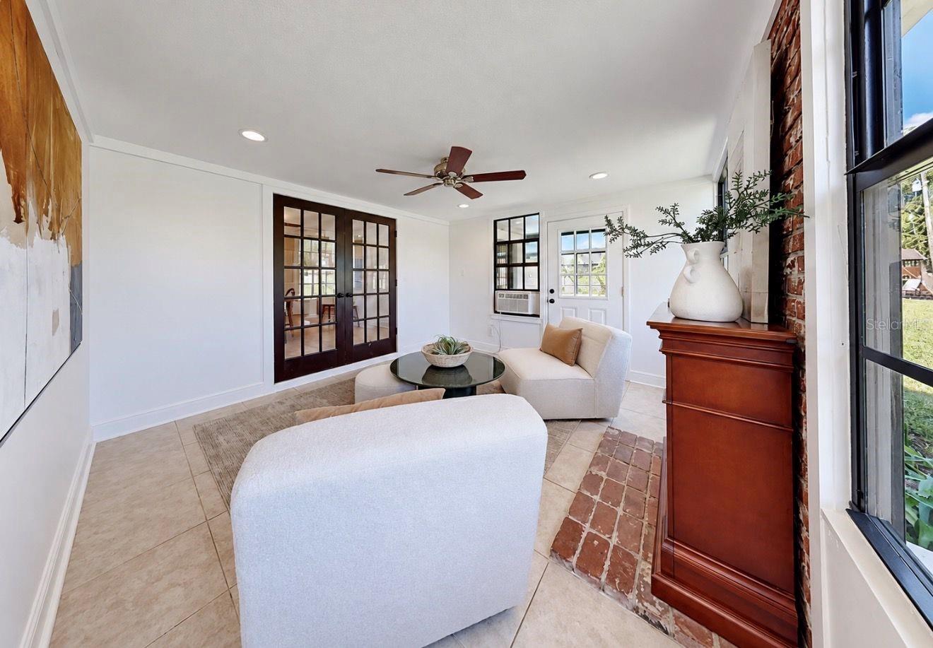 2818 SPRINGDELL CIR