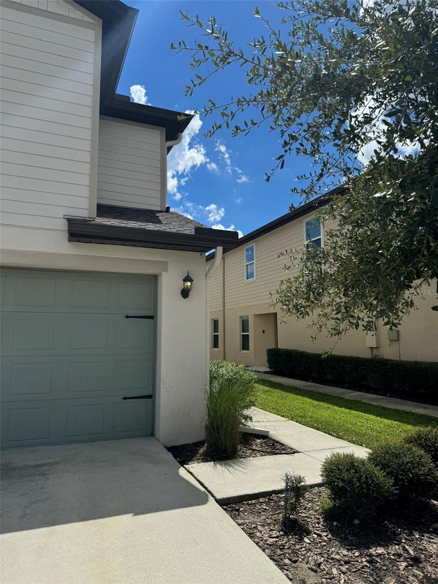 5421 COMPANION LN