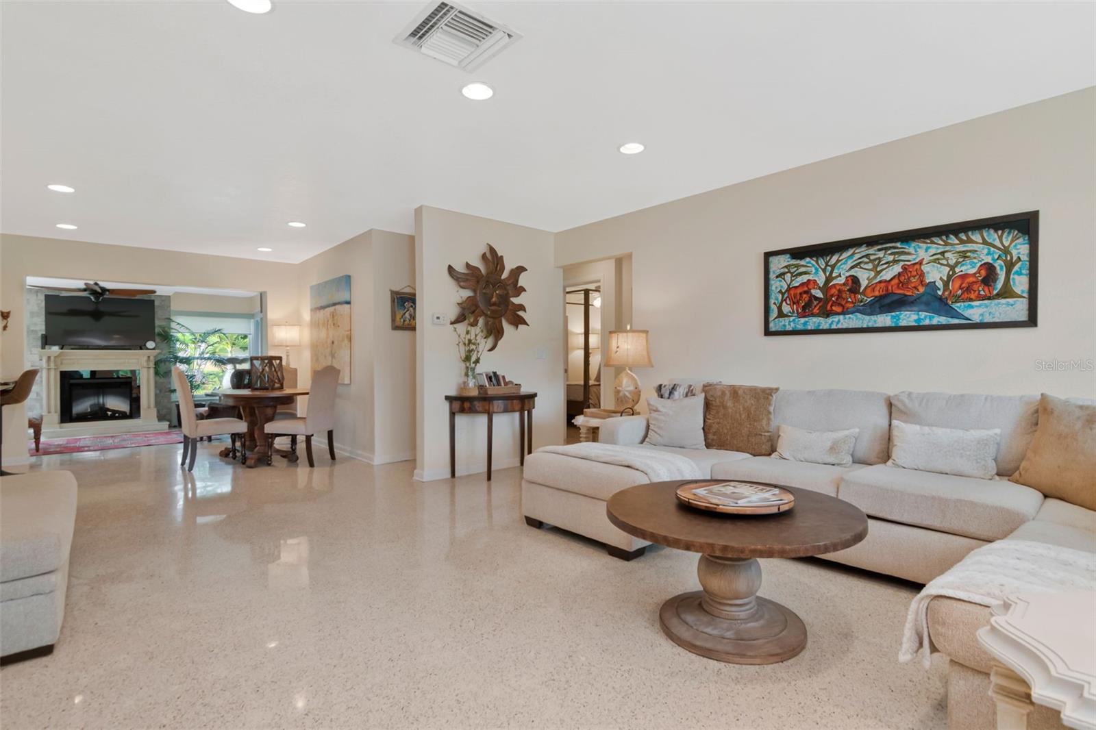 312 KEATING DR