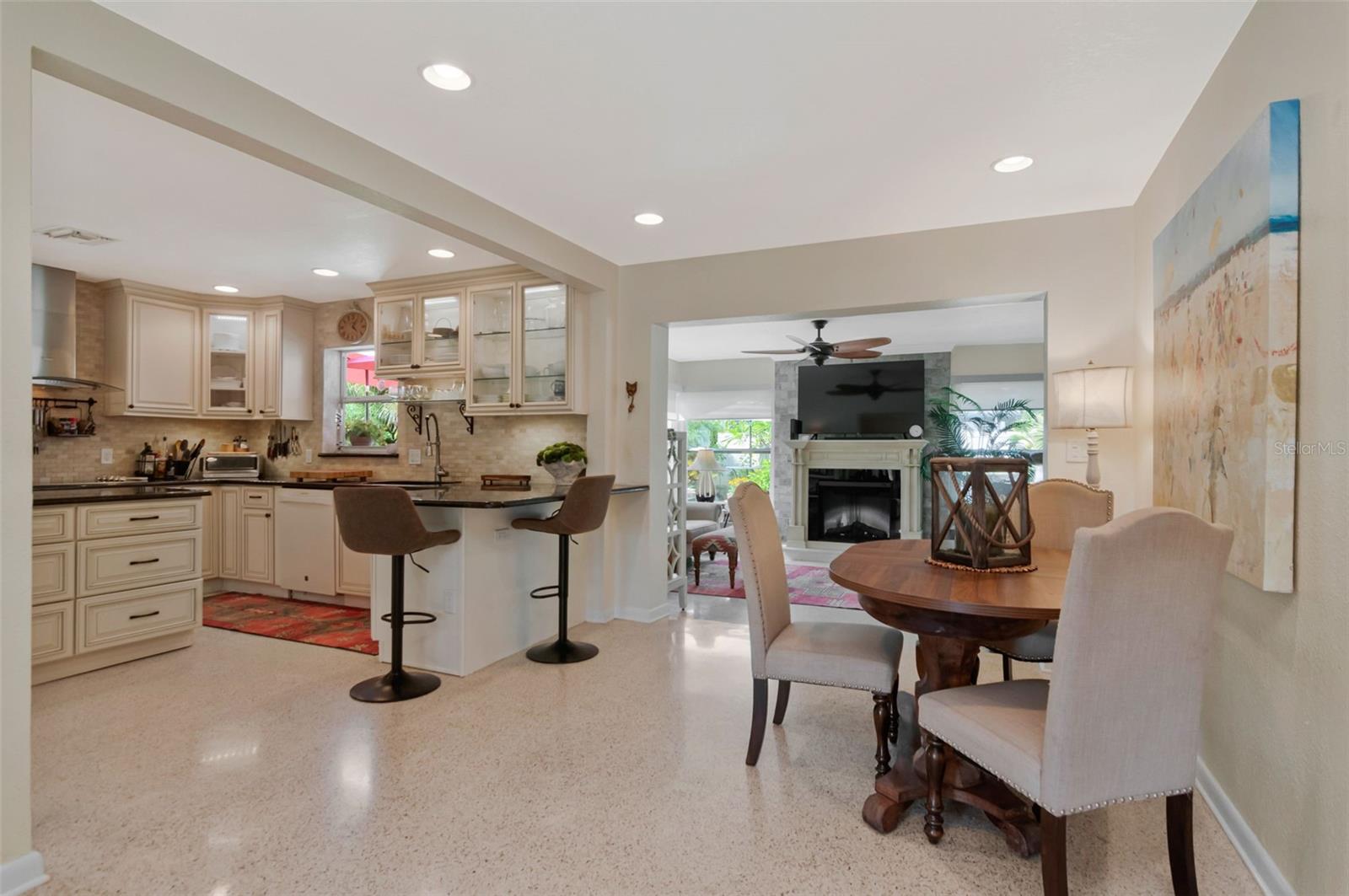 312 KEATING DR
