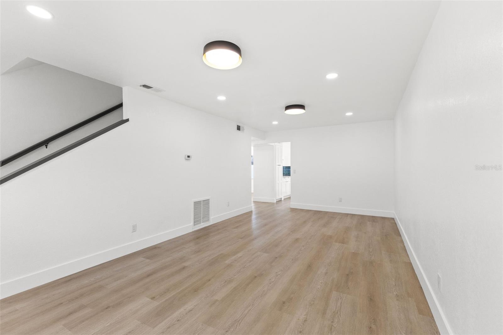 16116 SANDCREST WAY