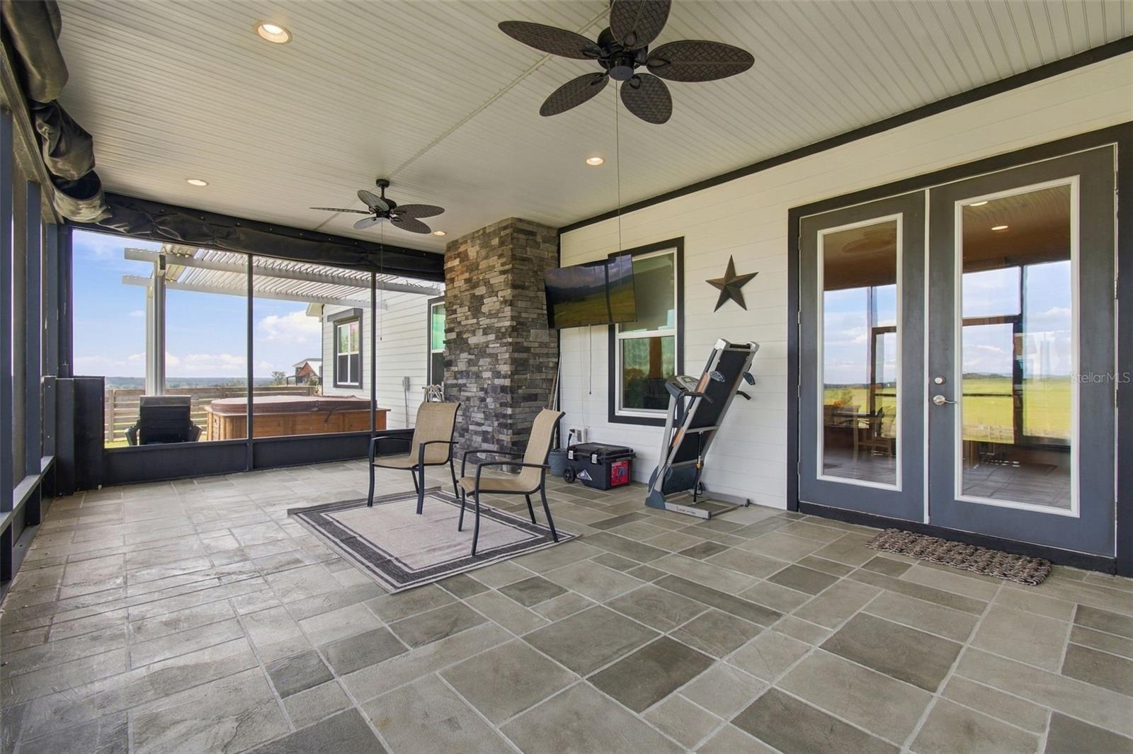 16705 HILLTOP HORIZONS PL