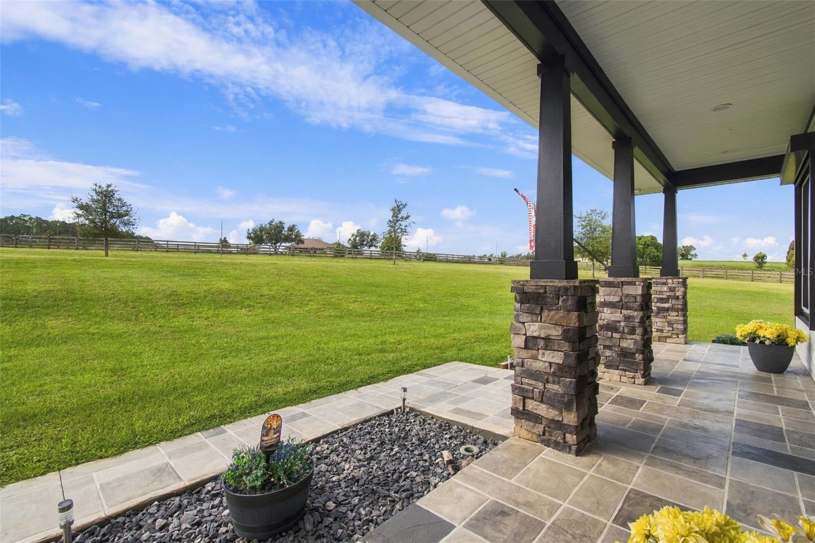 16705 HILLTOP HORIZONS PL