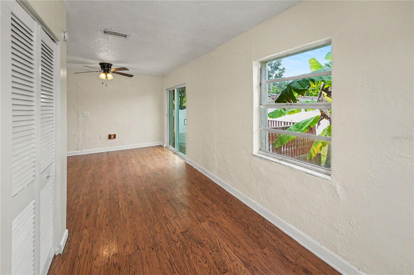 116 N DUNCAN AVE