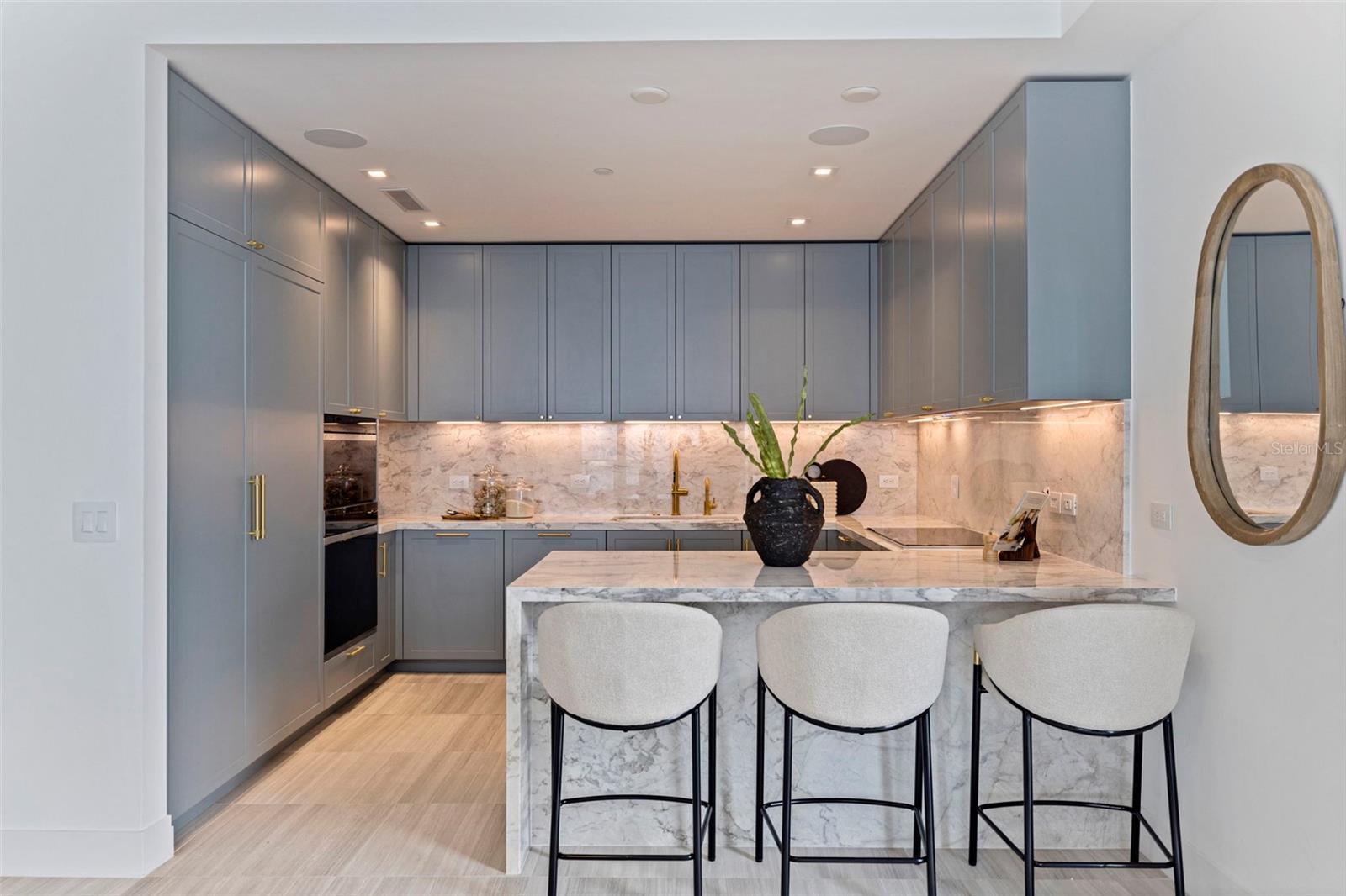 3015 S YSABELLA AVE #2401