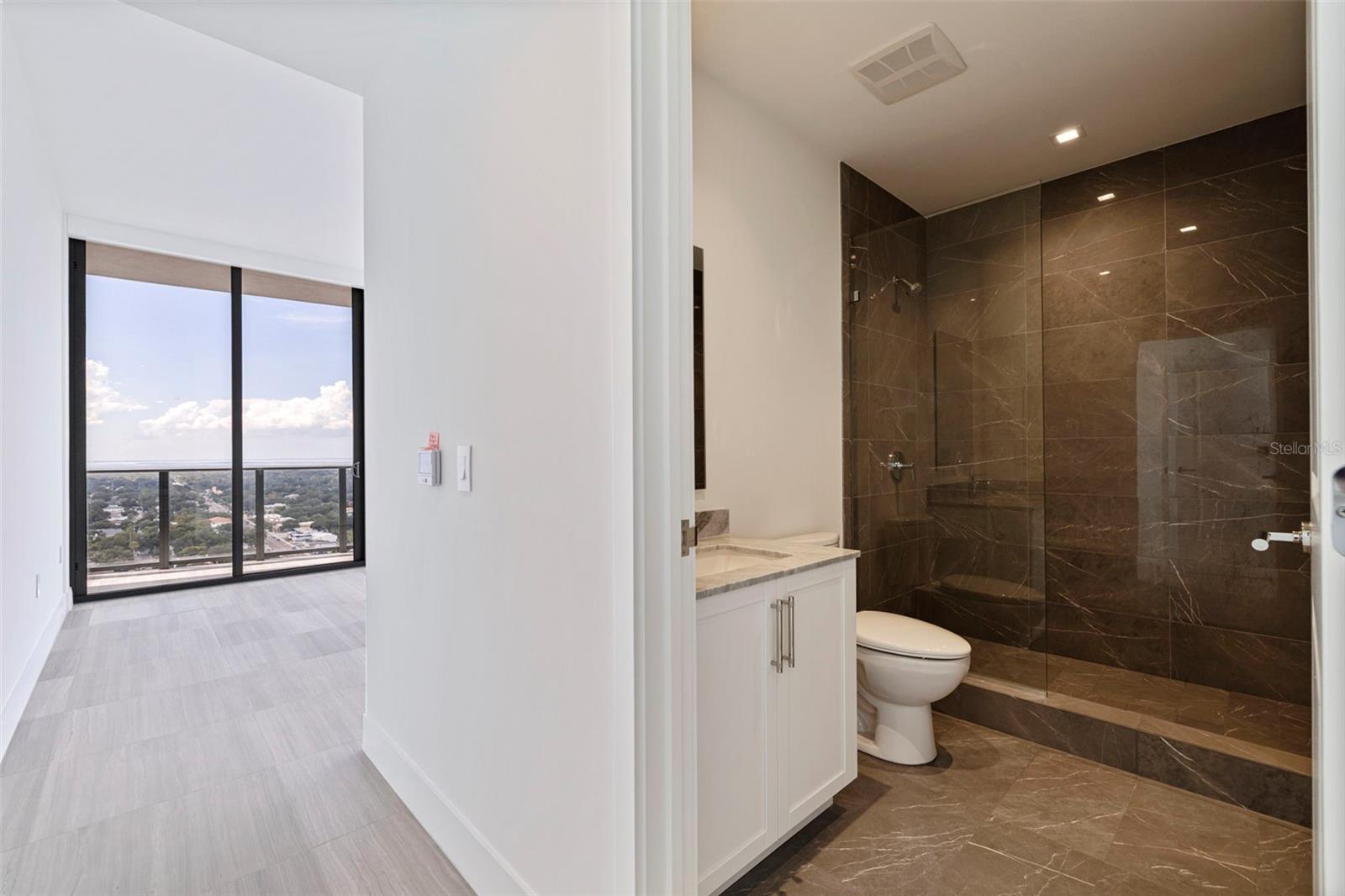 3015 S YSABELLA AVE #2401