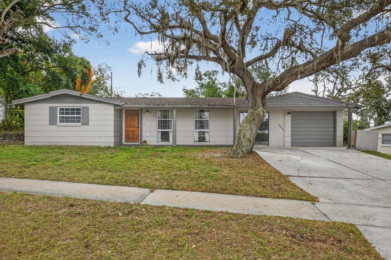 5404 FRONT DR