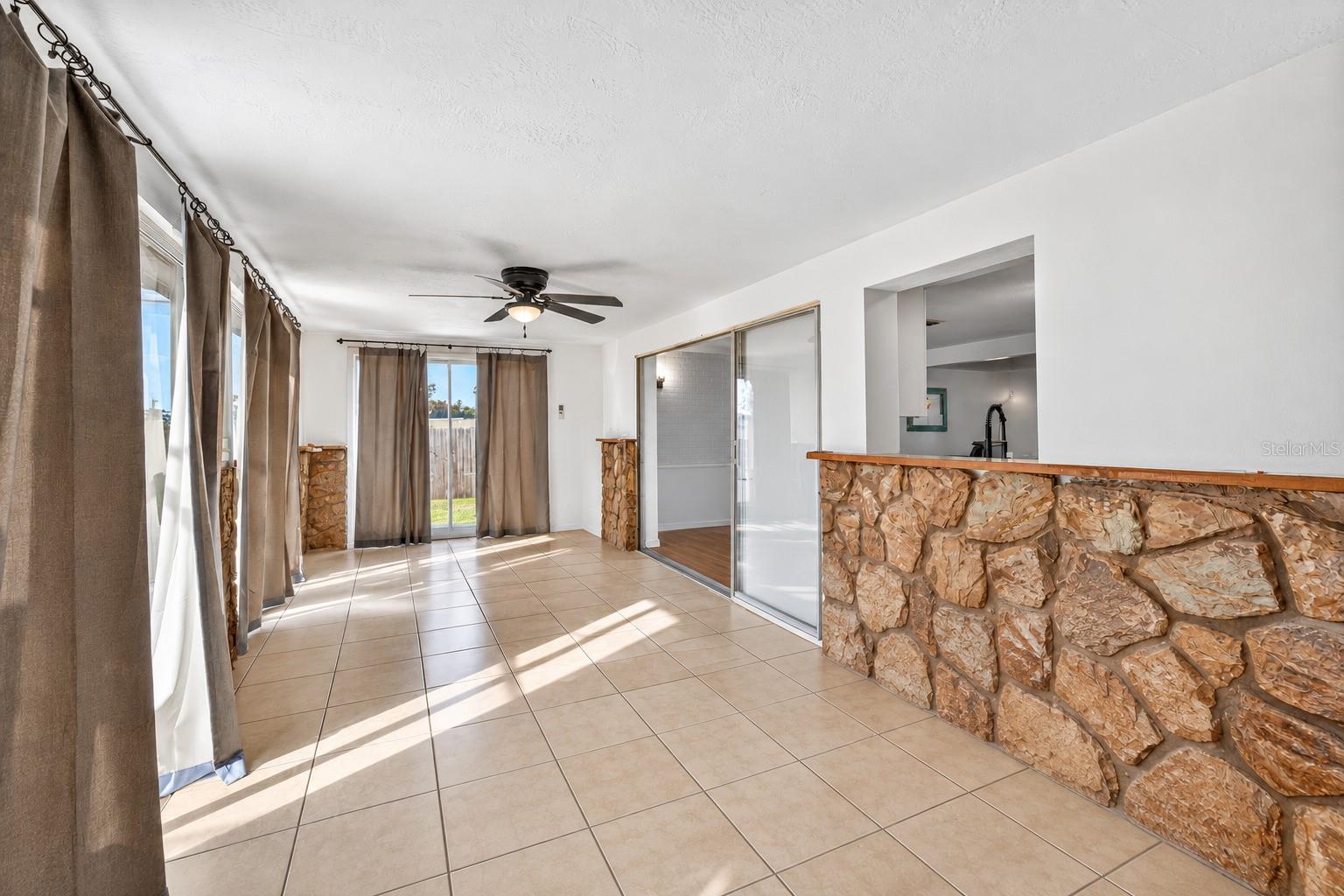 5404 FRONT DR