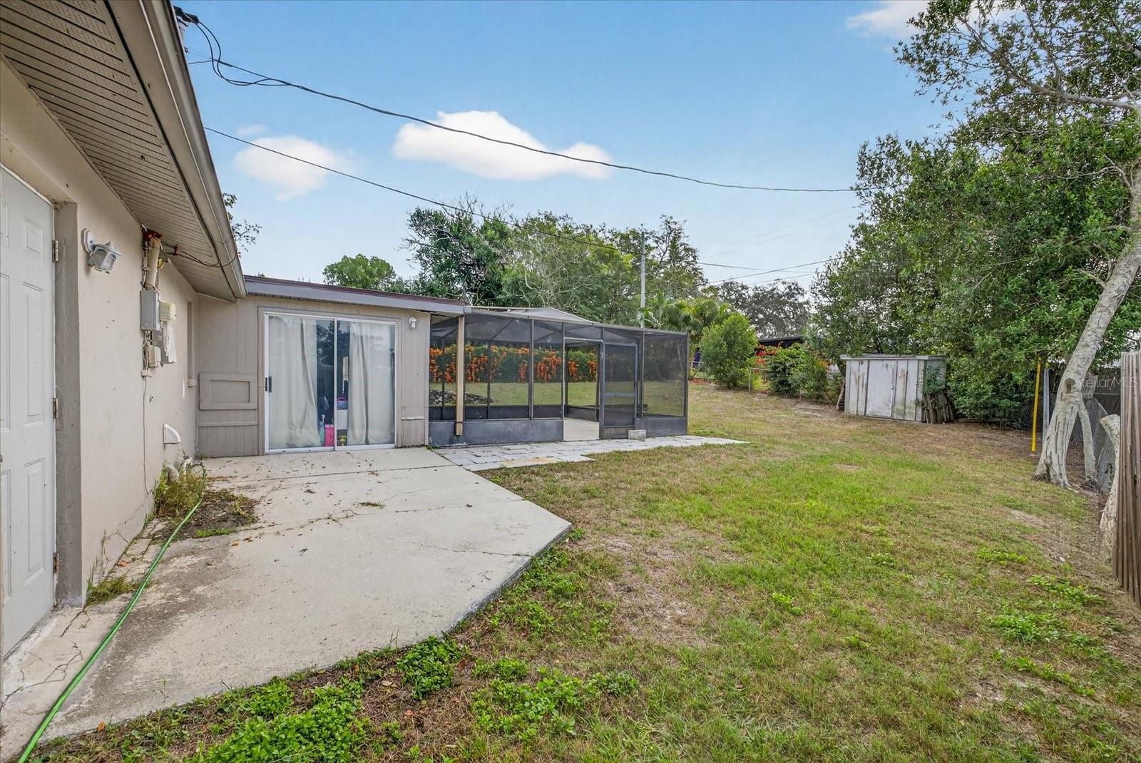 5404 FRONT DR