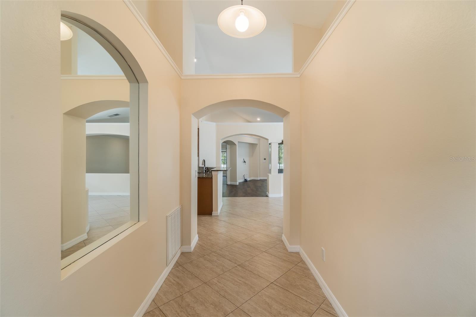 6918 JAMESTOWN MANOR DR