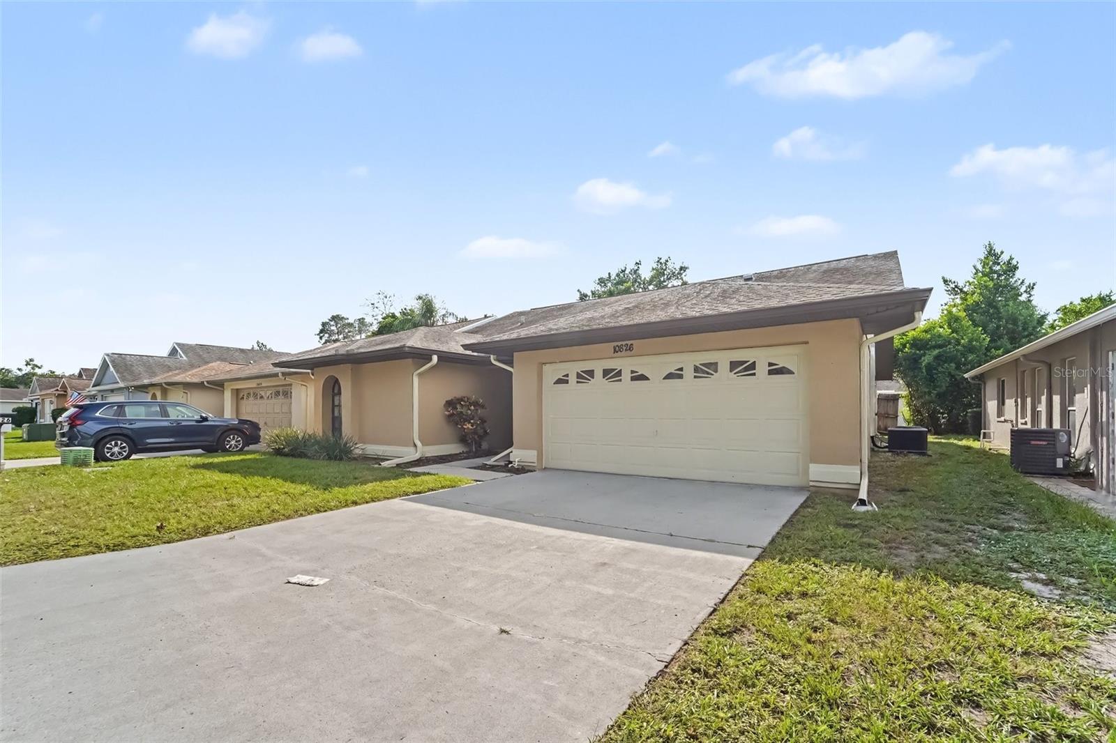 10826 CLAYMONT DR
