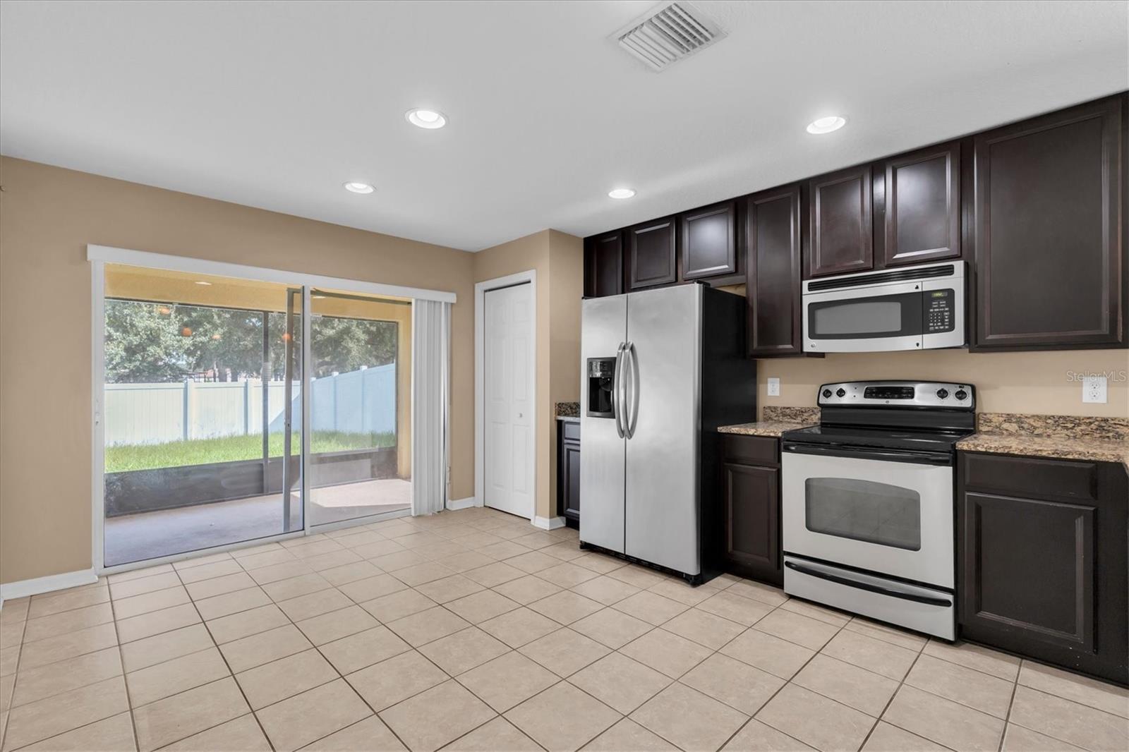 10314 GREYSTONE RIDGE CT