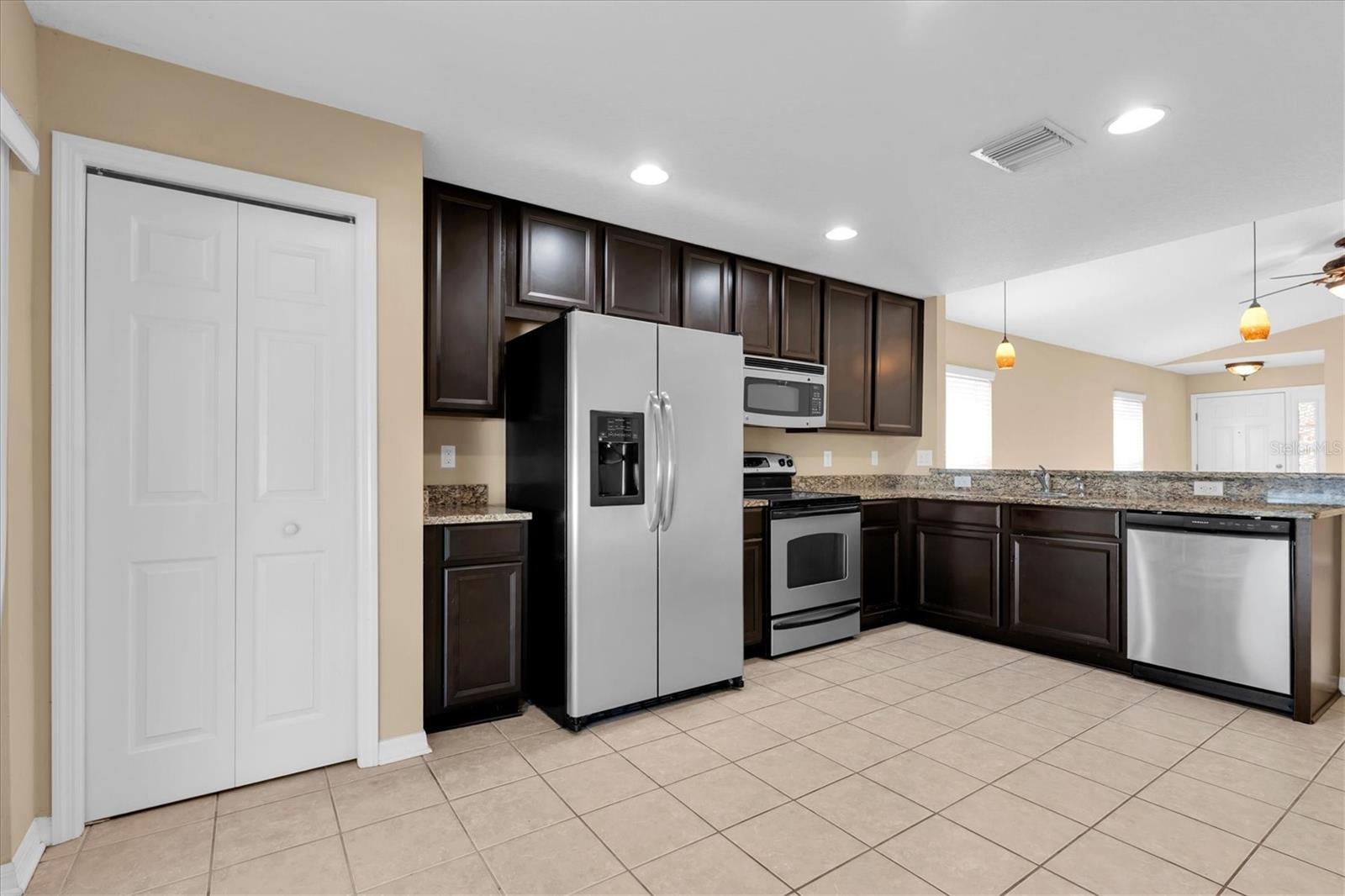10314 GREYSTONE RIDGE CT