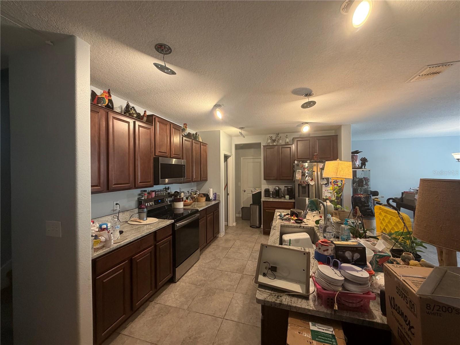 17103 WHITE MANGROVE DR