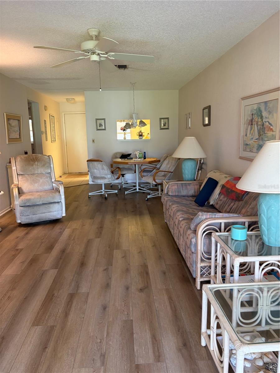 2465 W NORTHSIDE DR #1702