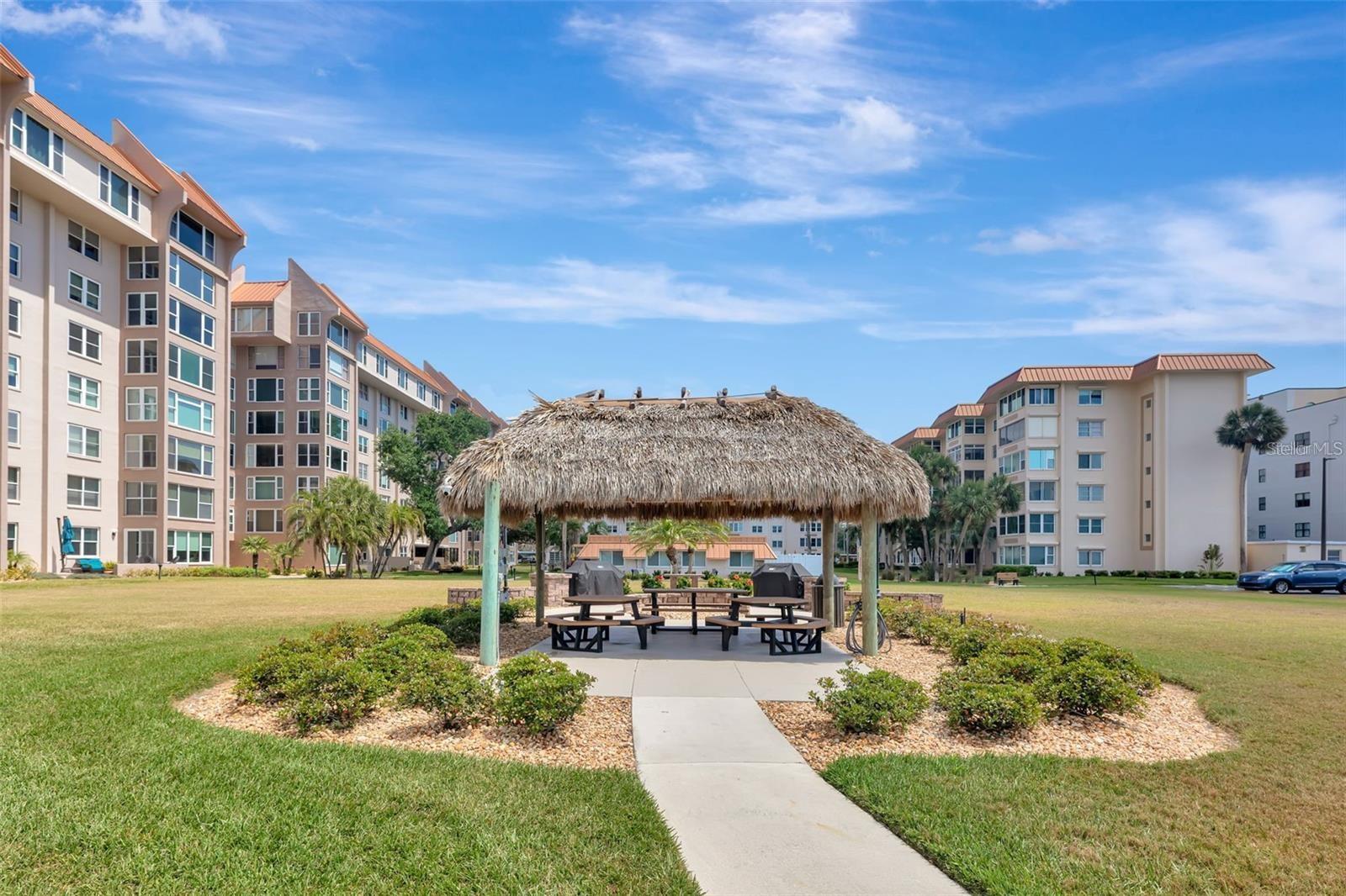 620 EDGEWATER DR #103