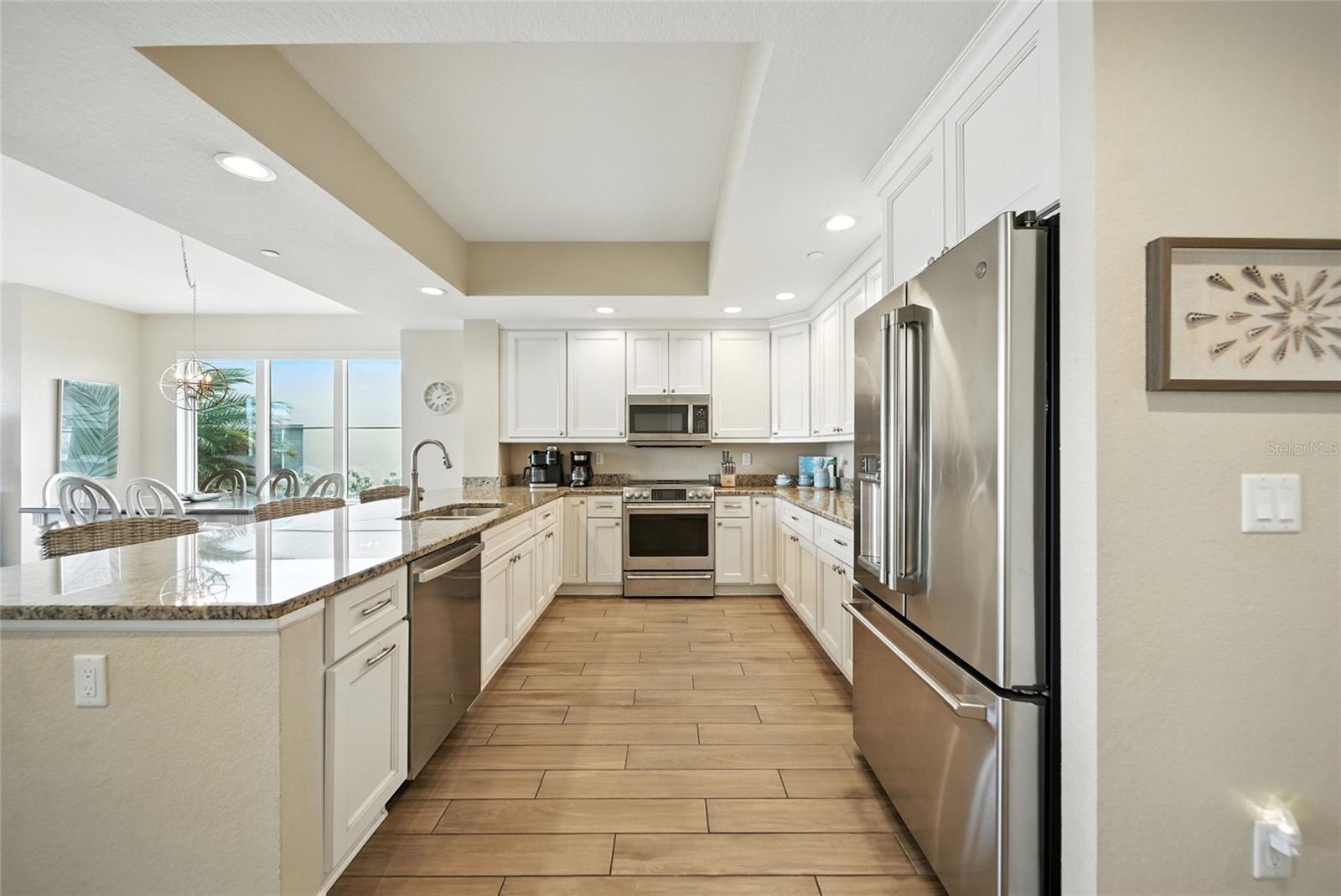 706 BAYWAY BLVD #203