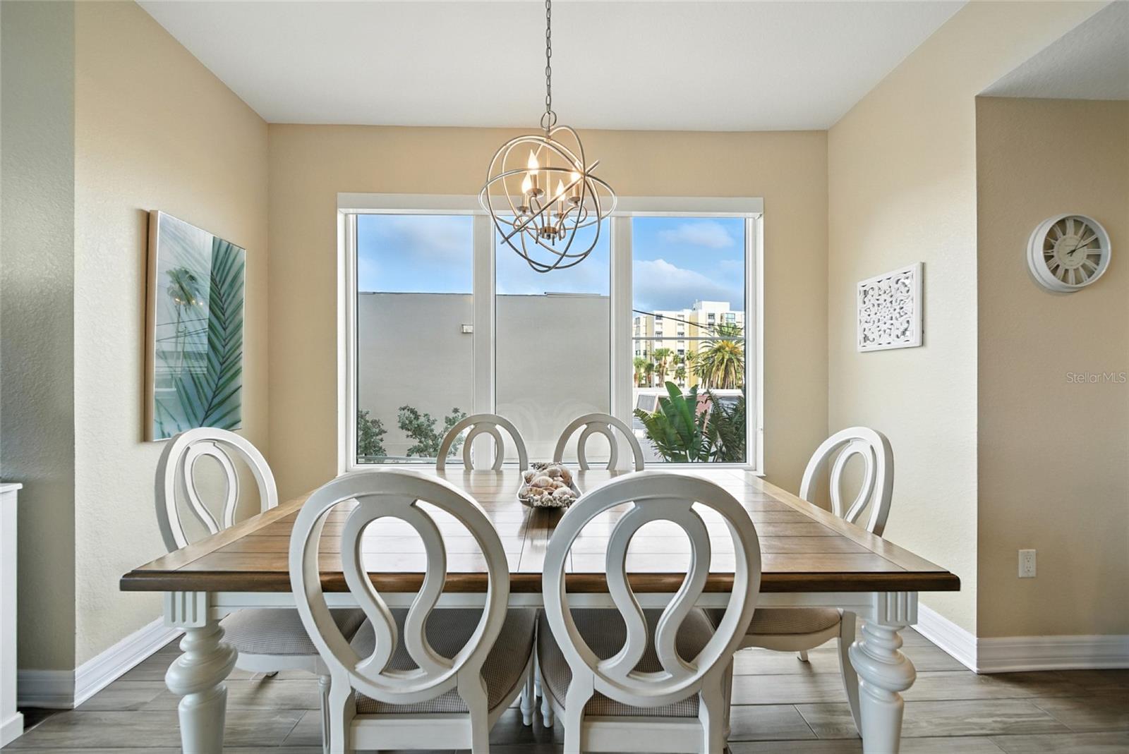 706 BAYWAY BLVD #203