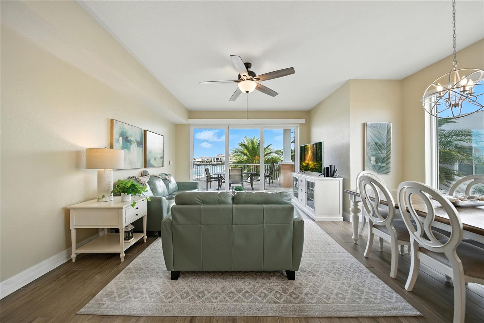 706 BAYWAY BLVD #203