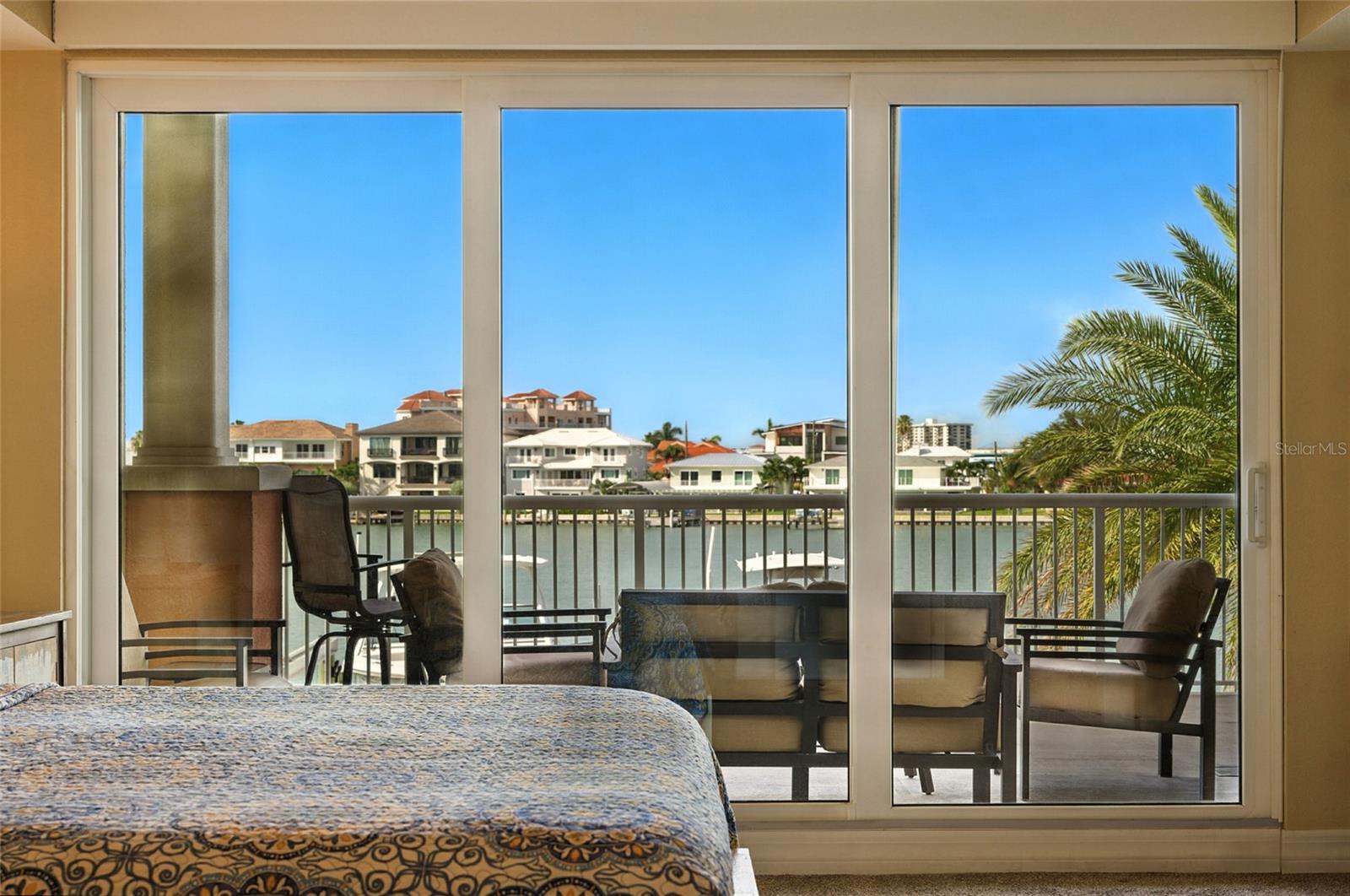 706 BAYWAY BLVD #203