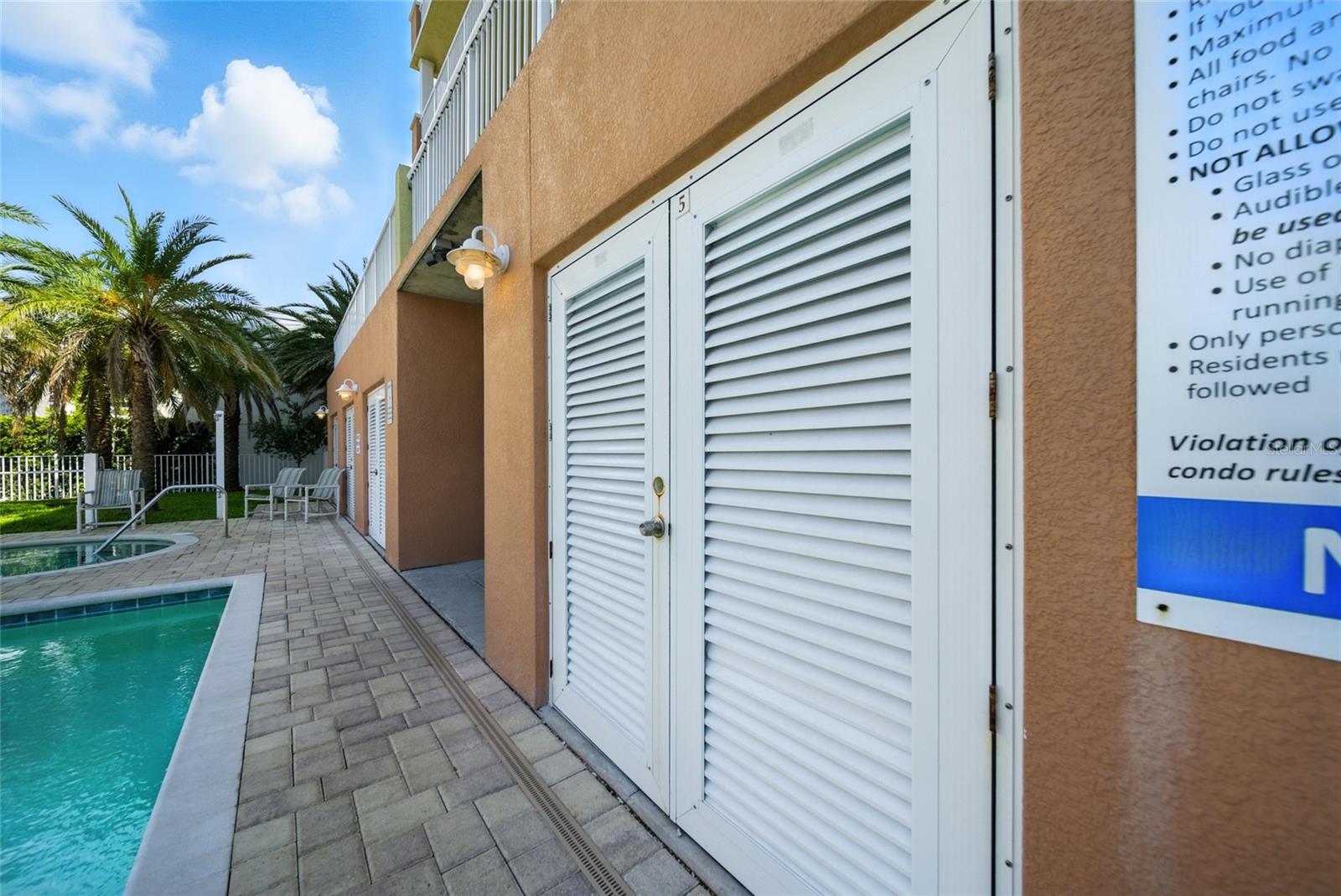 706 BAYWAY BLVD #203